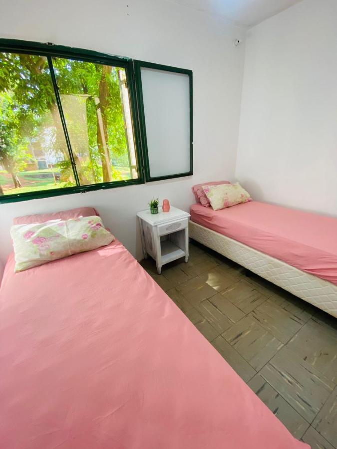 House G&S, Depto Con 3 Dormitorios Para 7 Personas Pleno Centro De La Ciudad Puerto Iguazú Eksteriør billede